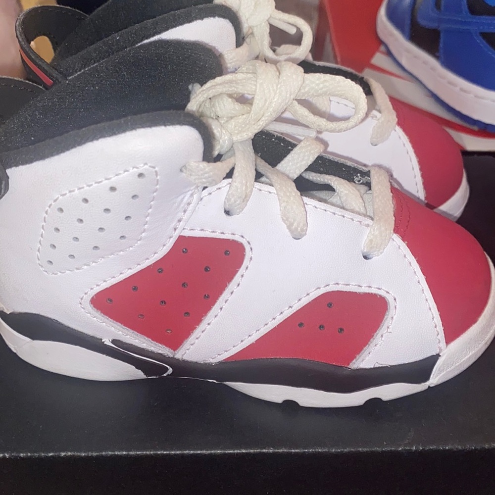 Carmines 6c moderately used